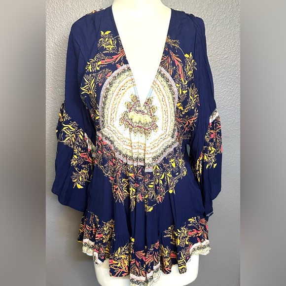 Free People Women's Sunset Dreams Oversized Boho Artsy Flowy Blue Blouse - Picture 5 of 10